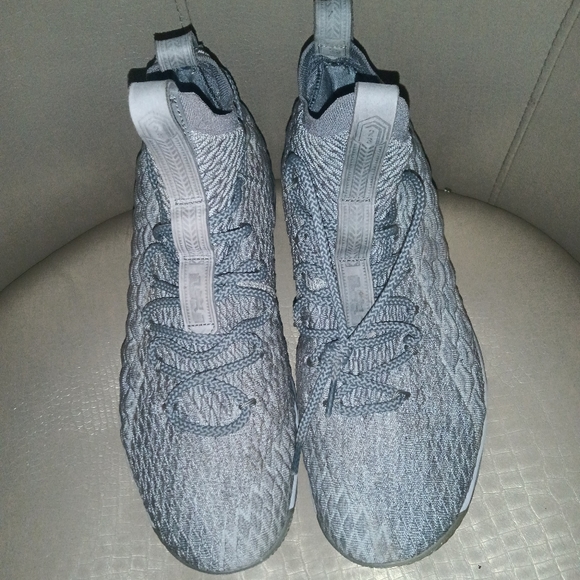 lebron 15 size 11